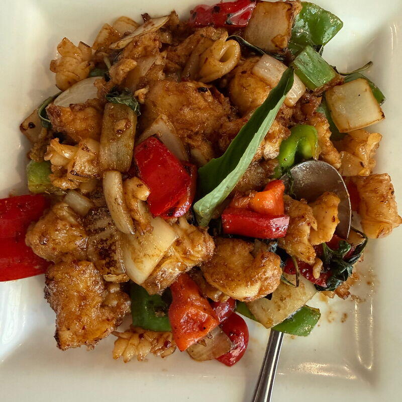 S8. BASIL SEAFOOD